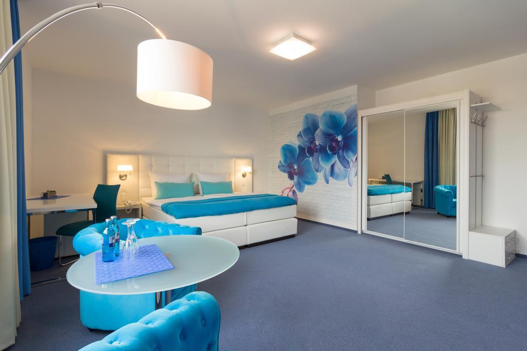 Marina Niederhavel Hotel Brandenburg  Eksteriør billede