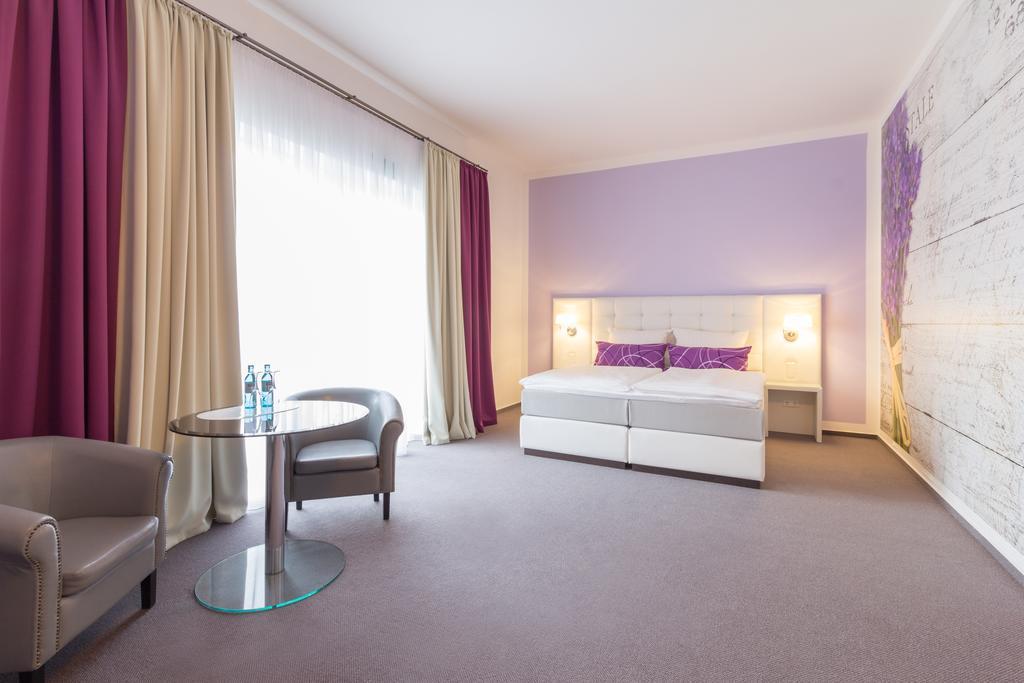 Marina Niederhavel Hotel Brandenburg  Eksteriør billede